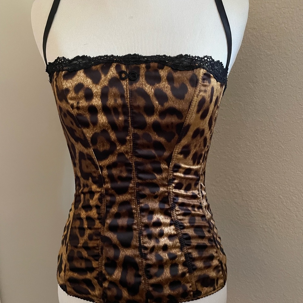 Vintage Dolce Gabbana corset size M but fits S.